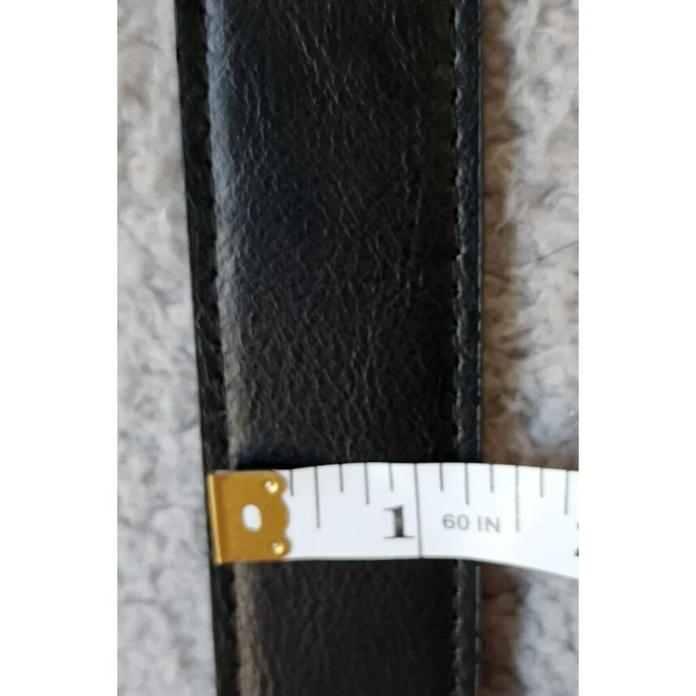 Levi's‎ Reversible Brown & Black Synthetic Leather Belt Size Small 30 - 32